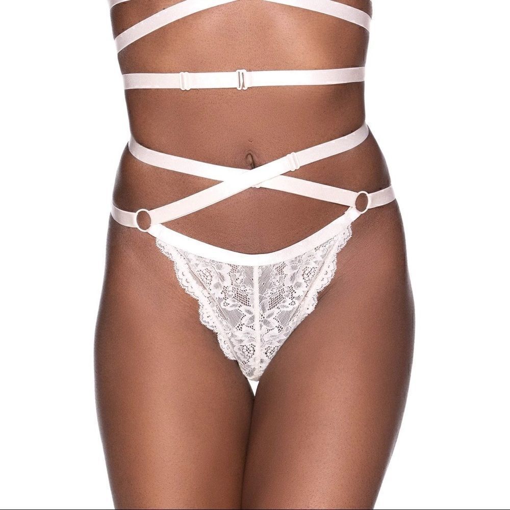 NWT Killstar she’s deadly lace panty in ivory